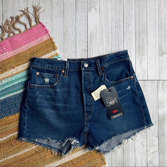 Levi's® Premium 501® Women’s Shorts - Picture 6 of 16